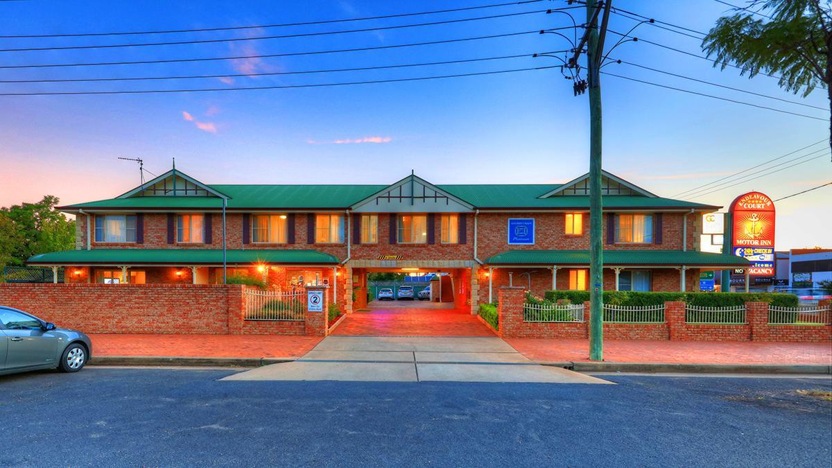 Endeavour Court Motor Inn Dubbo Buitenkant foto